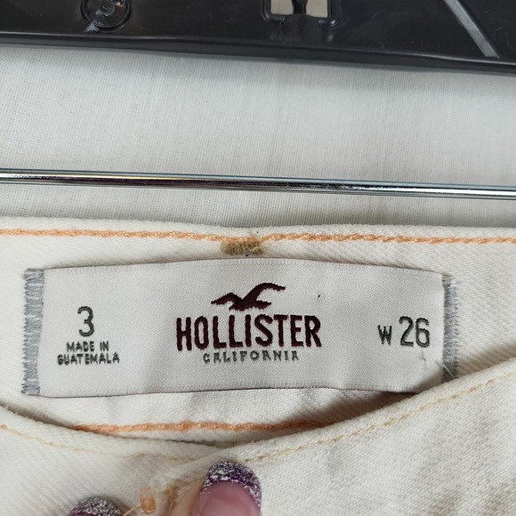 Hollister Womens White Destroyed Frayed Hem Flat Front Denim Cut Off Shorts Sz 3 - Picture 4 of 7